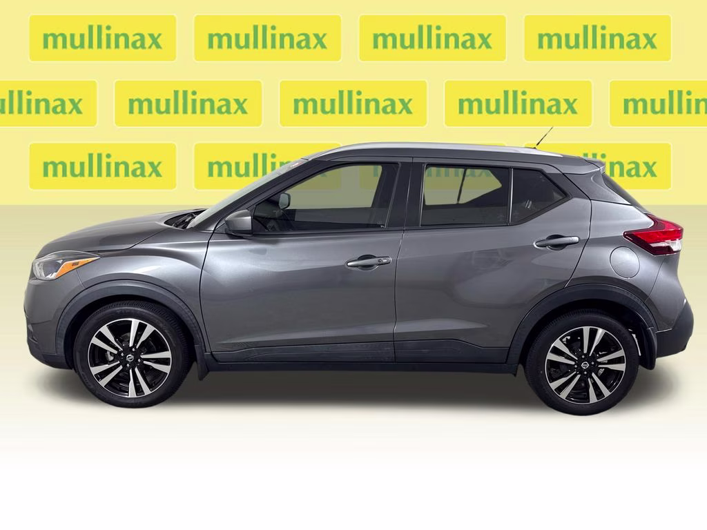 2018 Gun Metallic Nissan Kicks SV FWD SUV