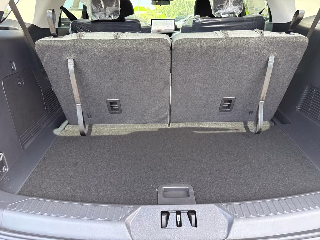 2026 Gray Metallic Ford Explorer Active RWD SUV