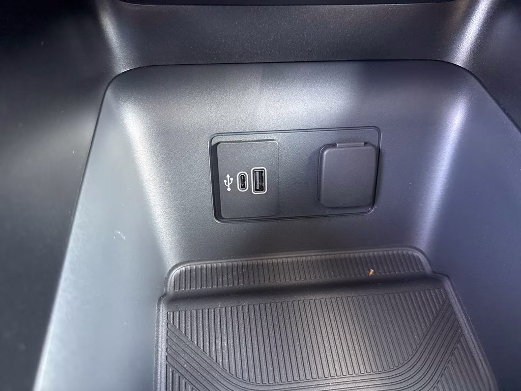 2026 Gray Metallic Ford Explorer Active RWD SUV
