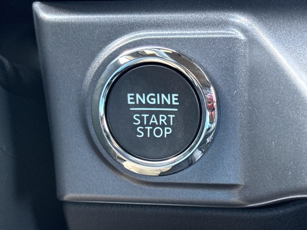 2026 Avalanche Ford F-150 XLT RWD Truck