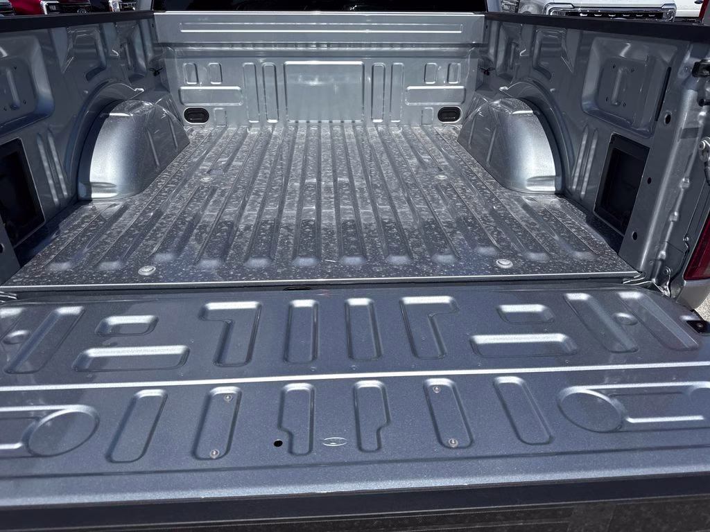 2026 Iconic Silver Metallic Ford F-150 XLT RWD Truck