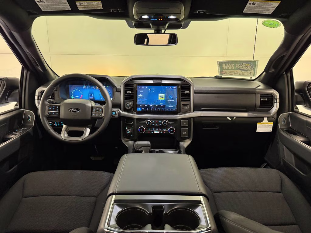 2026 Oxford White Ford F-150 XLT 4X4 Truck