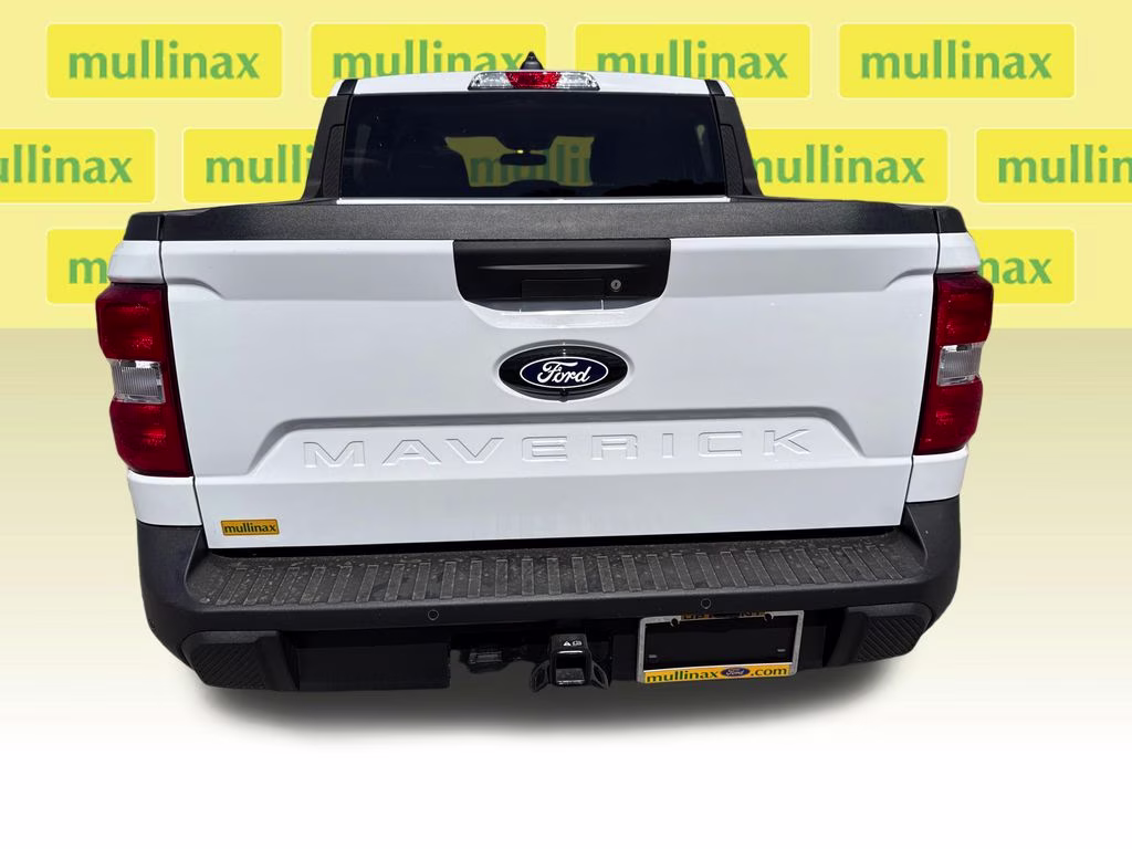 2026 Oxford White Ford Maverick XL FWD Truck