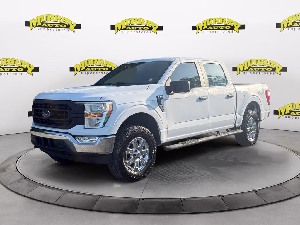 2021 Oxford White Ford F-150 XL 4X4 Truck