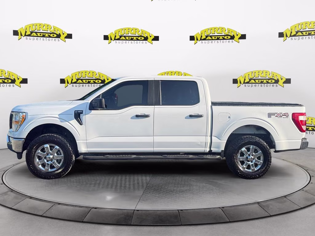 2021 Oxford White Ford F-150 XL 4X4 Truck