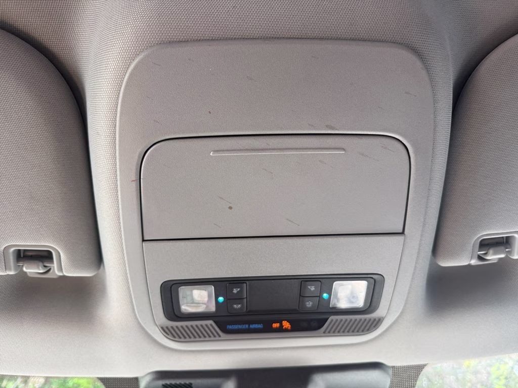 2021 Oxford White Ford F-150 XL 4X4 Truck