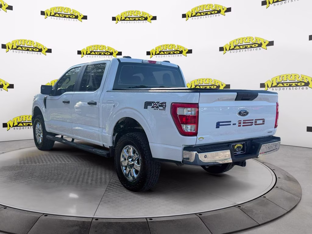 2021 Oxford White Ford F-150 XL 4X4 Truck