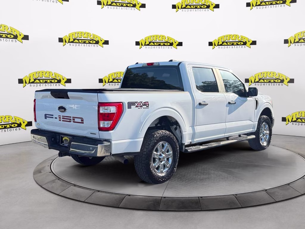 2021 Oxford White Ford F-150 XL 4X4 Truck