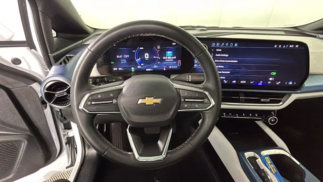 2025 Summit White Chevrolet Equinox EV LT FWD SUV