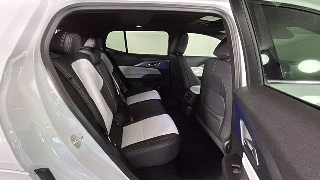 2025 Summit White Chevrolet Equinox EV LT FWD SUV