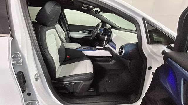 2025 Summit White Chevrolet Equinox EV LT FWD SUV