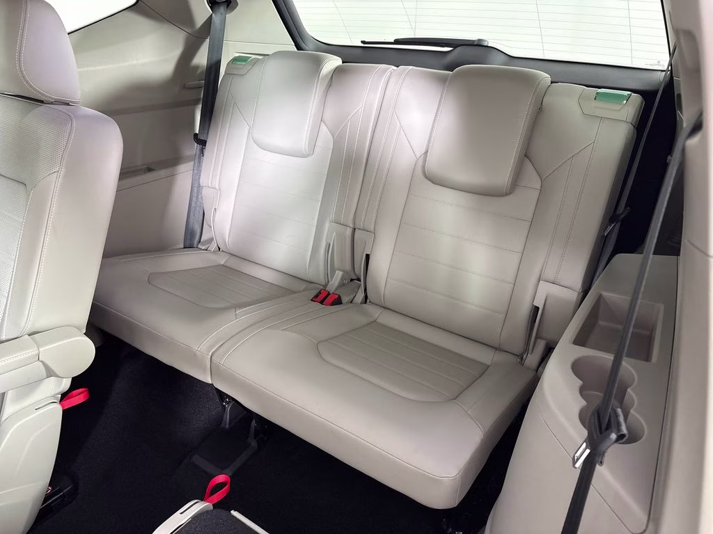 2021 Pure White Volkswagen Atlas 3.6L V6 SEL Premium R-Line AWD SUV