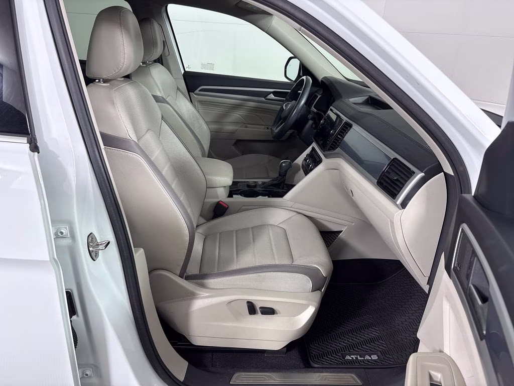 2021 Pure White Volkswagen Atlas 3.6L V6 SEL Premium R-Line AWD SUV