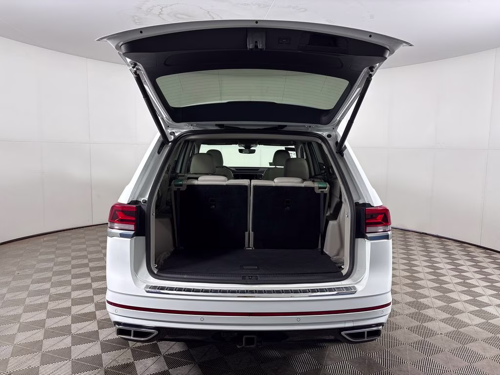 2021 Pure White Volkswagen Atlas 3.6L V6 SEL Premium R-Line AWD SUV