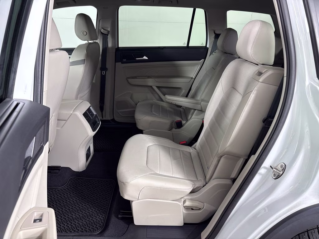 2021 Pure White Volkswagen Atlas 3.6L V6 SEL Premium R-Line AWD SUV