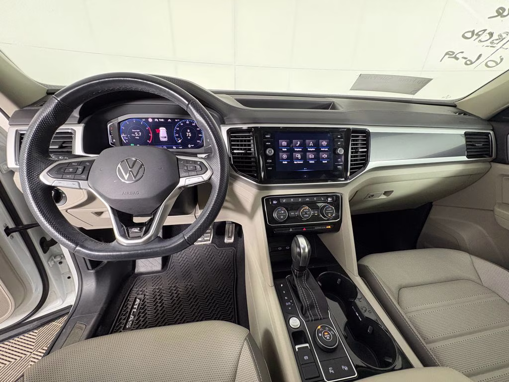 2021 Pure White Volkswagen Atlas 3.6L V6 SEL Premium R-Line AWD SUV
