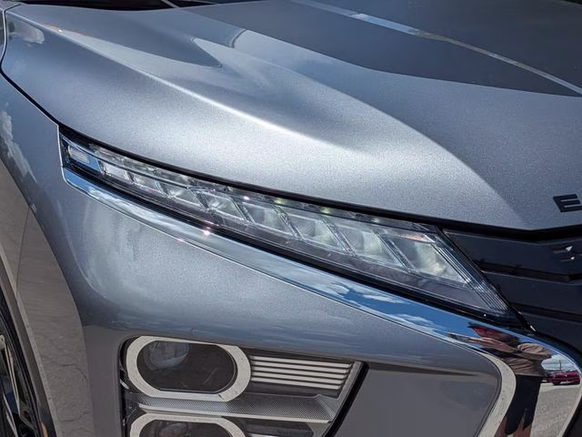 2025 Mercury Gray Metallic Mitsubishi Eclipse Cross Black Edition 4X4 SUV