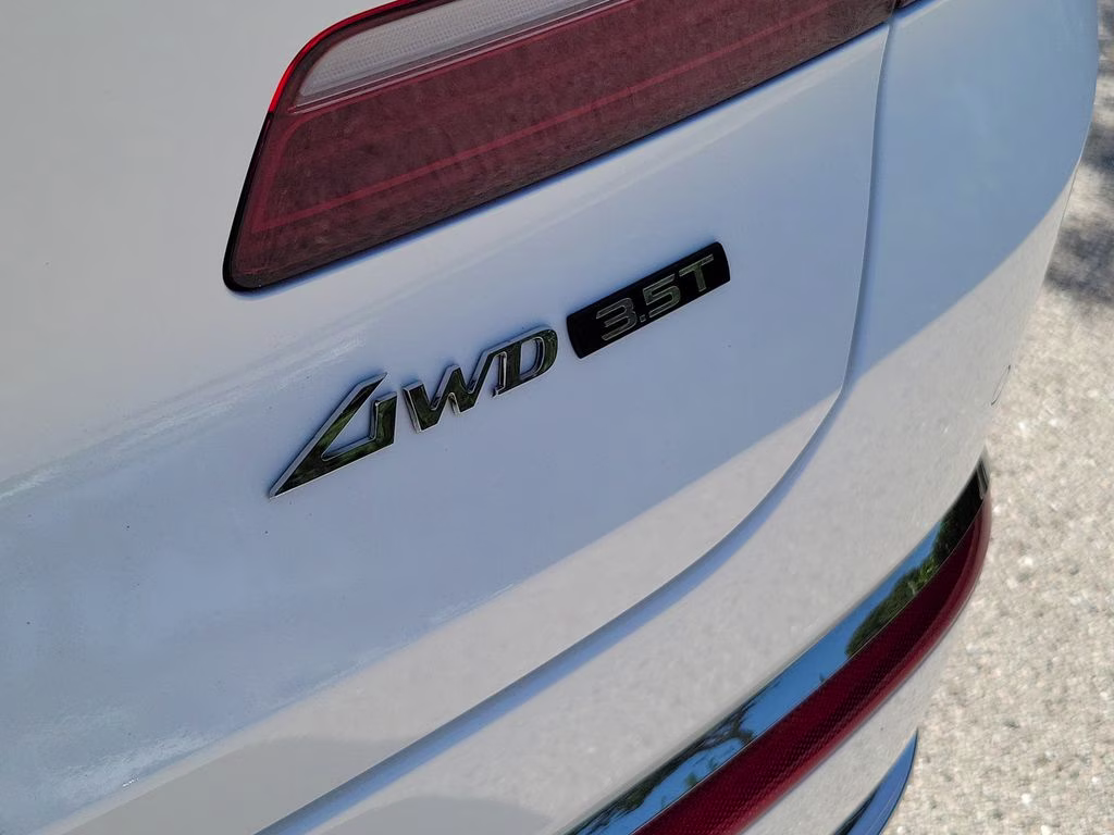 2025 Uyuni White Genesis GV80 3.5T Prestige AWD SUV