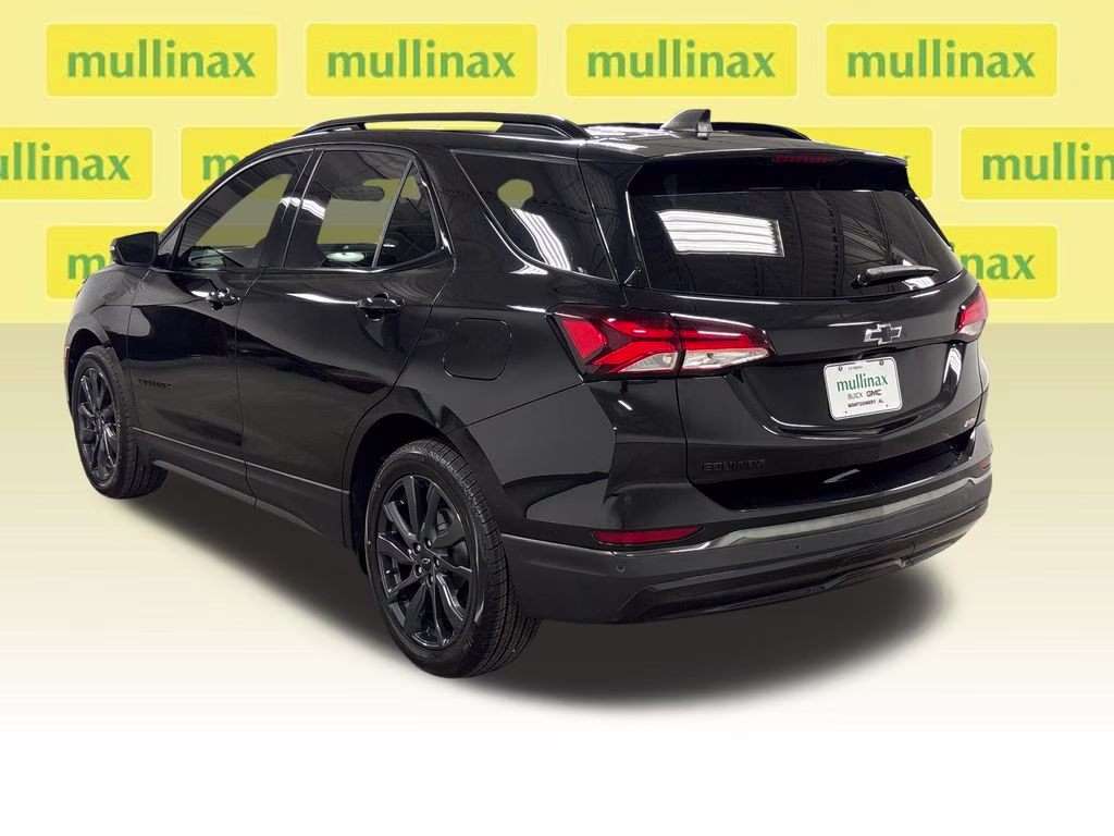 2022 Mosaic Black Metallic Chevrolet Equinox RS FWD SUV