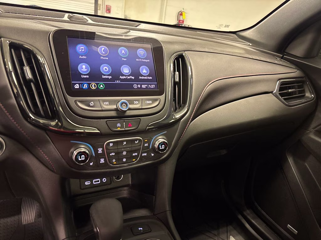 2022 Mosaic Black Metallic Chevrolet Equinox RS FWD SUV