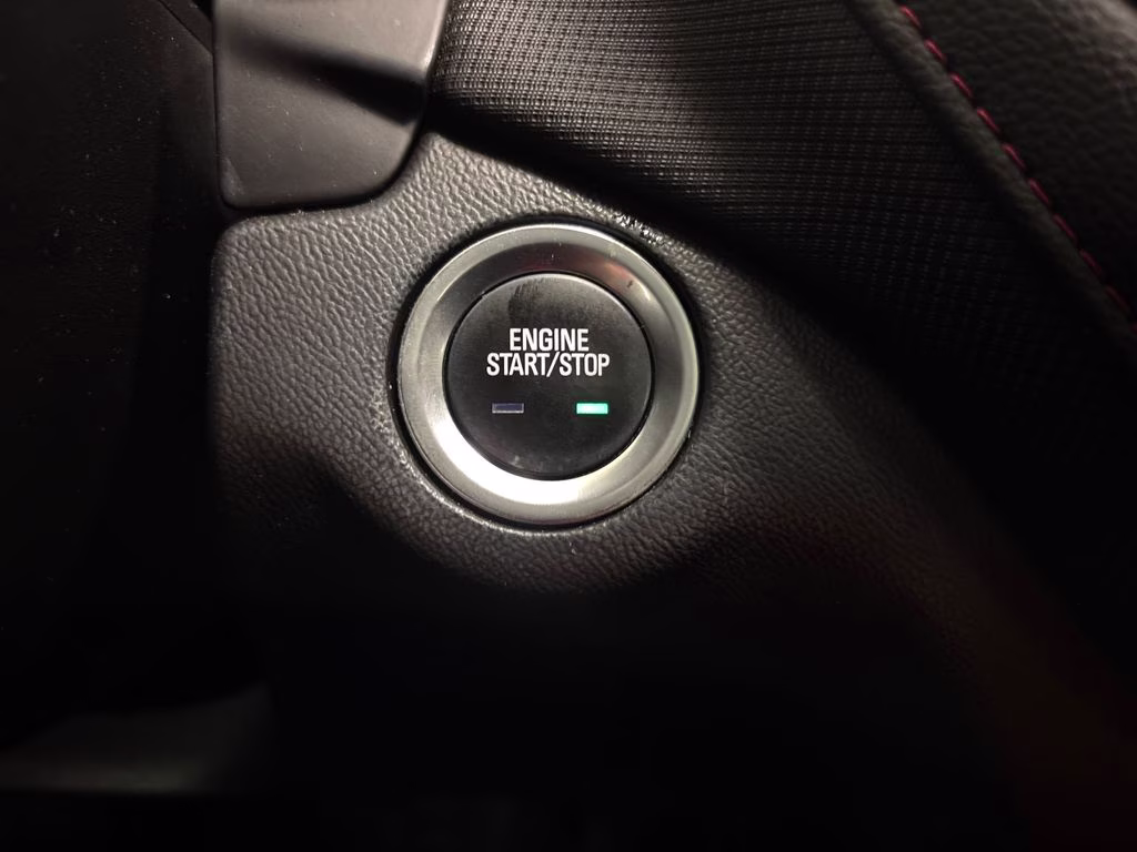 2022 Mosaic Black Metallic Chevrolet Equinox RS FWD SUV