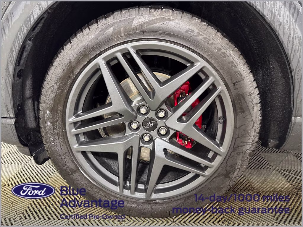 2025 Agate Black Metallic Ford Explorer ST 4X4 SUV