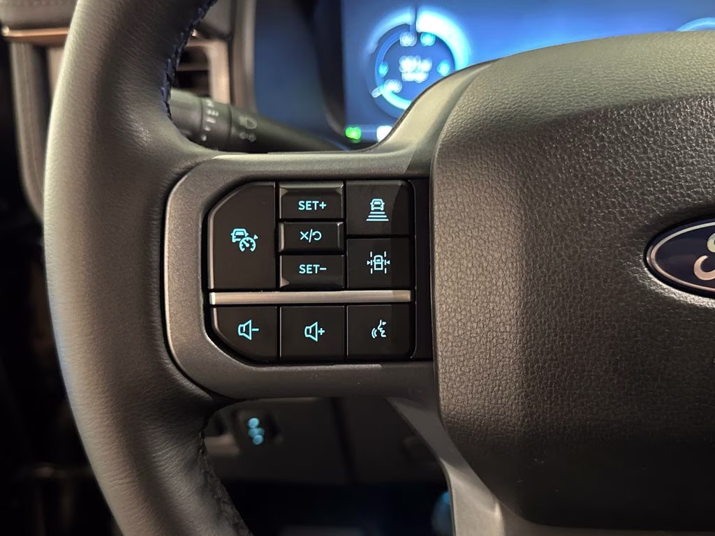 2025 Antimatter Blue Metallic Ford F-150 Lightning Lariat AWD Truck
