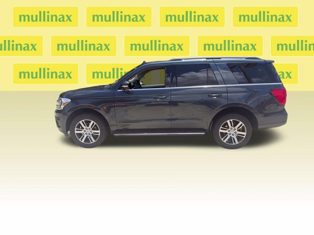2023 Blue Metallic Ford Expedition XLT RWD SUV