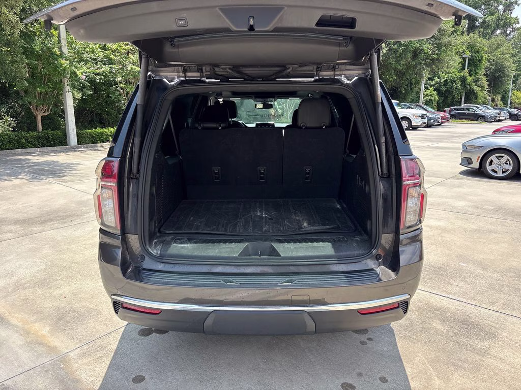2021 Graywood Metallic Chevrolet Suburban LT RWD SUV