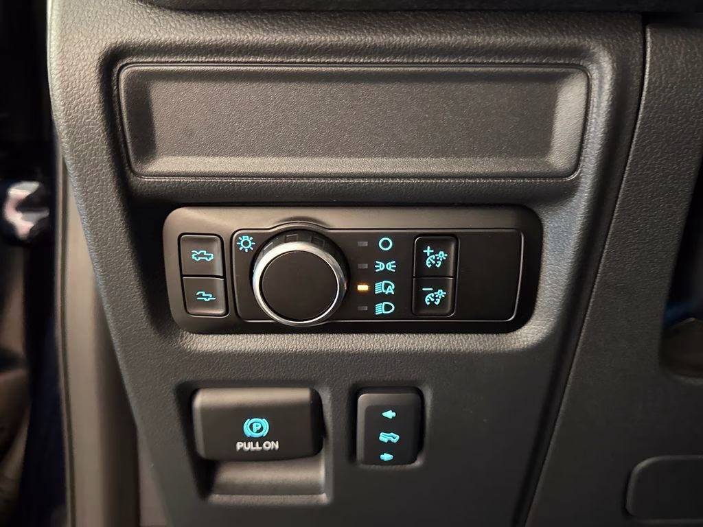 2025 Antimatter Blue Metallic Ford F-150 Lightning Lariat AWD Truck
