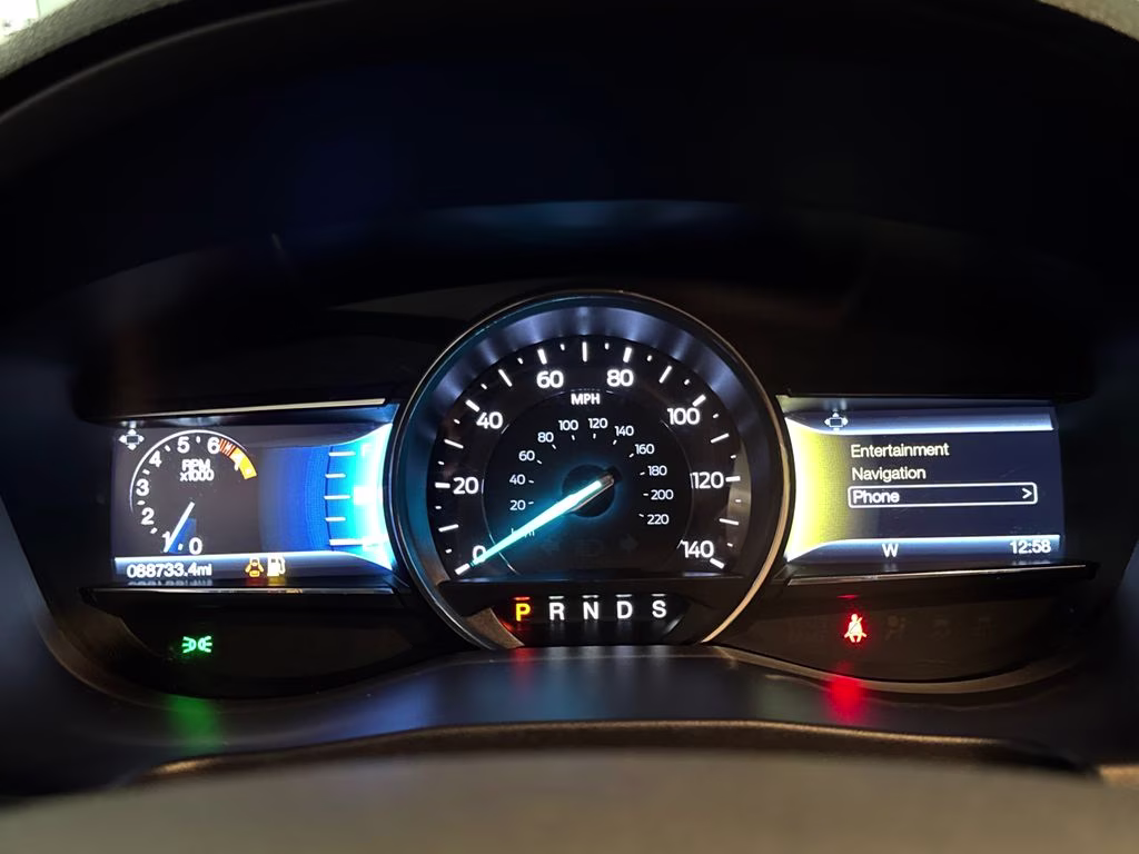 2016 Ingot Silver Metallic Ford Explorer Limited FWD SUV