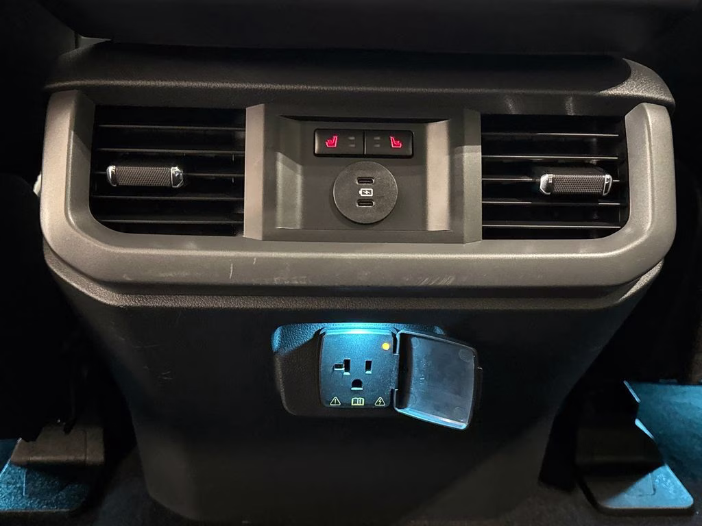 2025 Antimatter Blue Metallic Ford F-150 Lightning Lariat AWD Truck