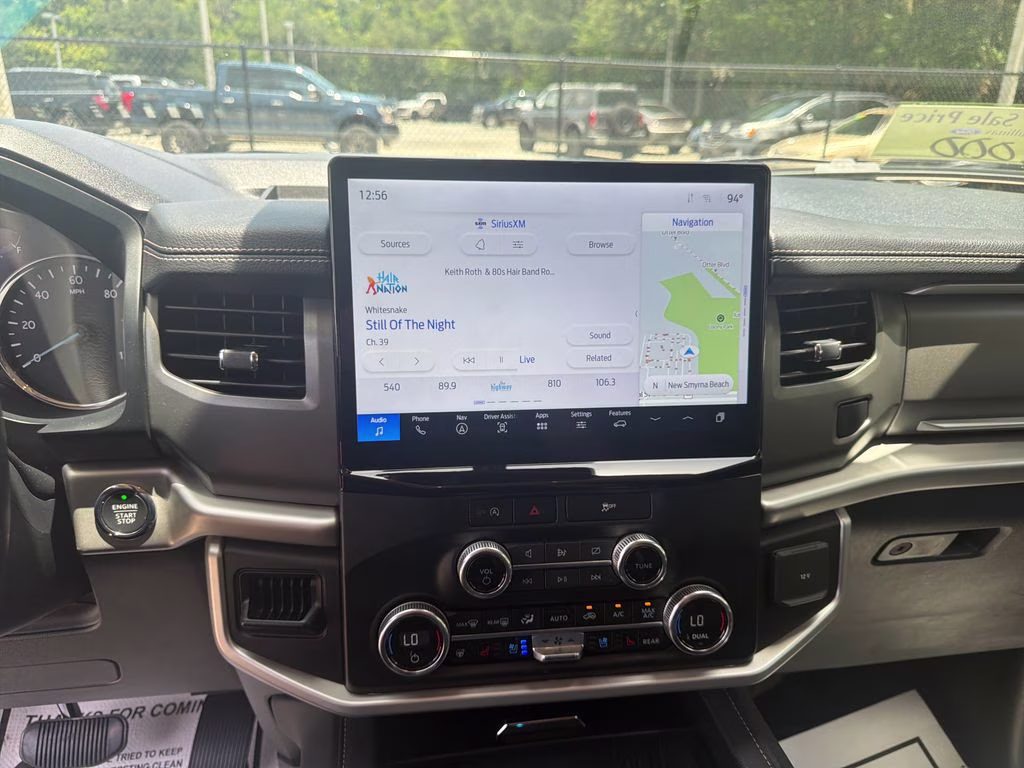 2023 Blue Metallic Ford Expedition XLT RWD SUV