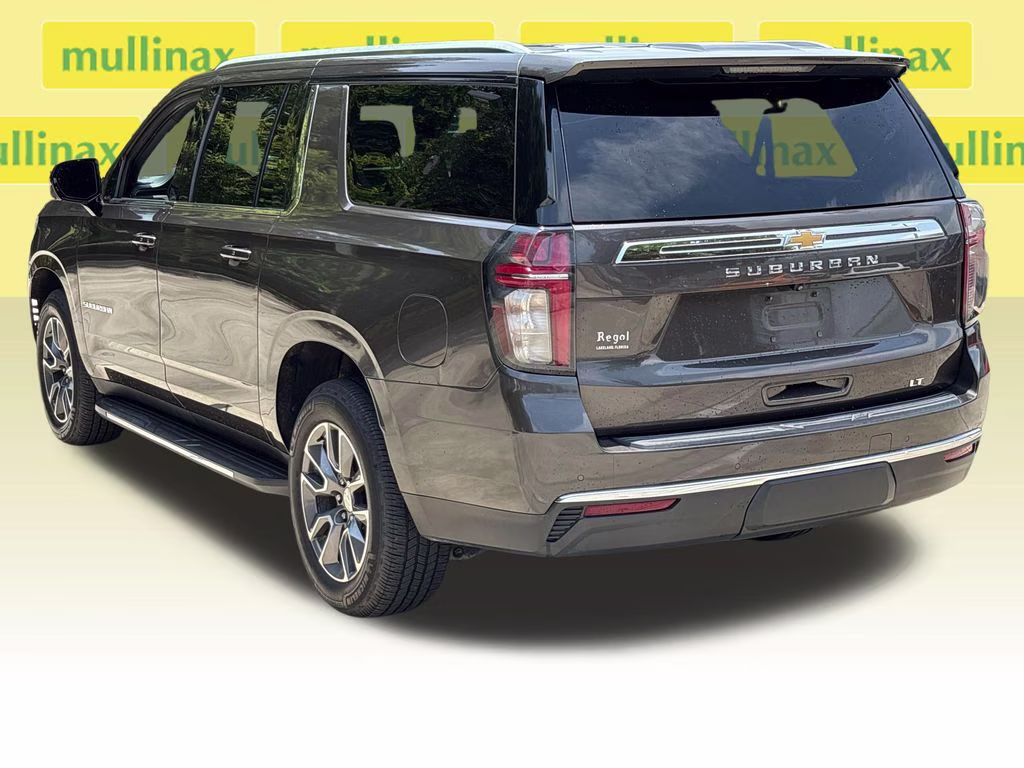 2021 Graywood Metallic Chevrolet Suburban LT RWD SUV
