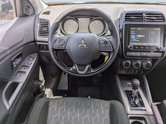 2025 Orange Mitsubishi Outlander Sport 2.0 LE 4X4 SUV