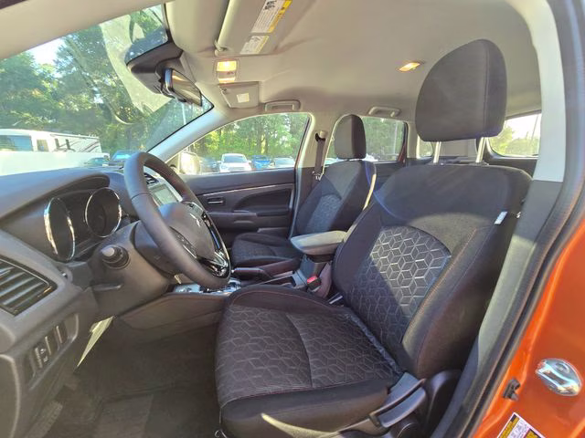 2025 Orange Mitsubishi Outlander Sport 2.0 LE 4X4 SUV