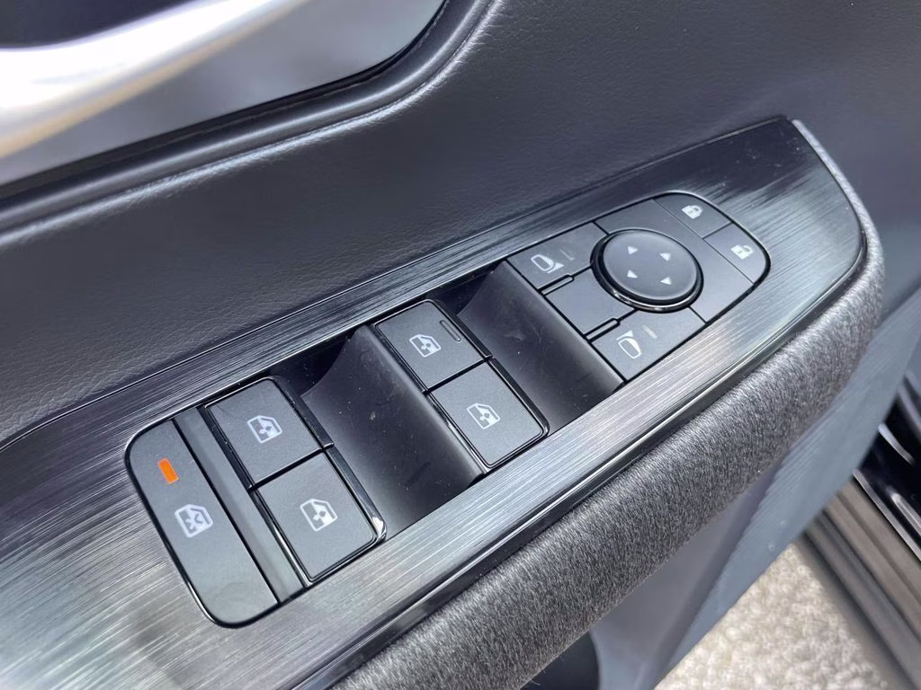 2026 Super Black Nissan Kicks SV FWD SUV
