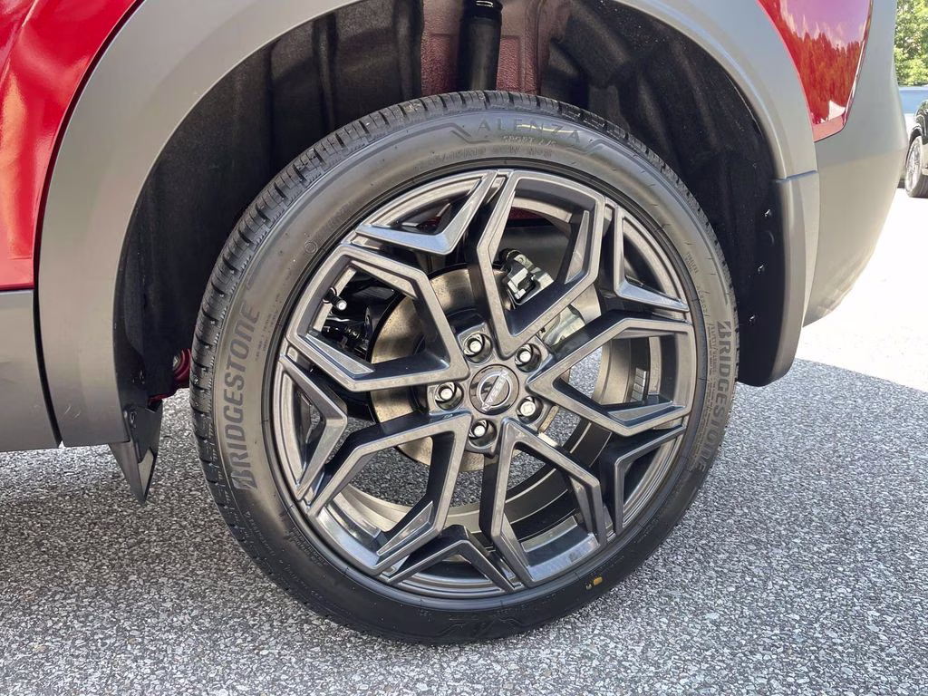 2026 Scarlet Ember Tintcoat Nissan Kicks SR FWD SUV