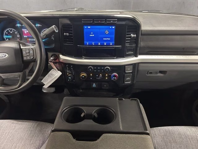2024 Oxford White Ford Super Duty F-250 SRW XLT 4X4 Truck