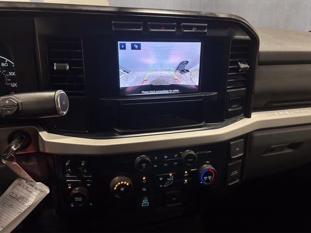 2024 Oxford White Ford Super Duty F-250 SRW XLT 4X4 Truck