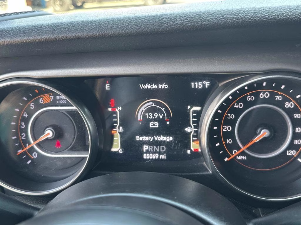 2019 Bikini Pearlcoat Jeep Wrangler Unlimited Sport S 4X4 SUV