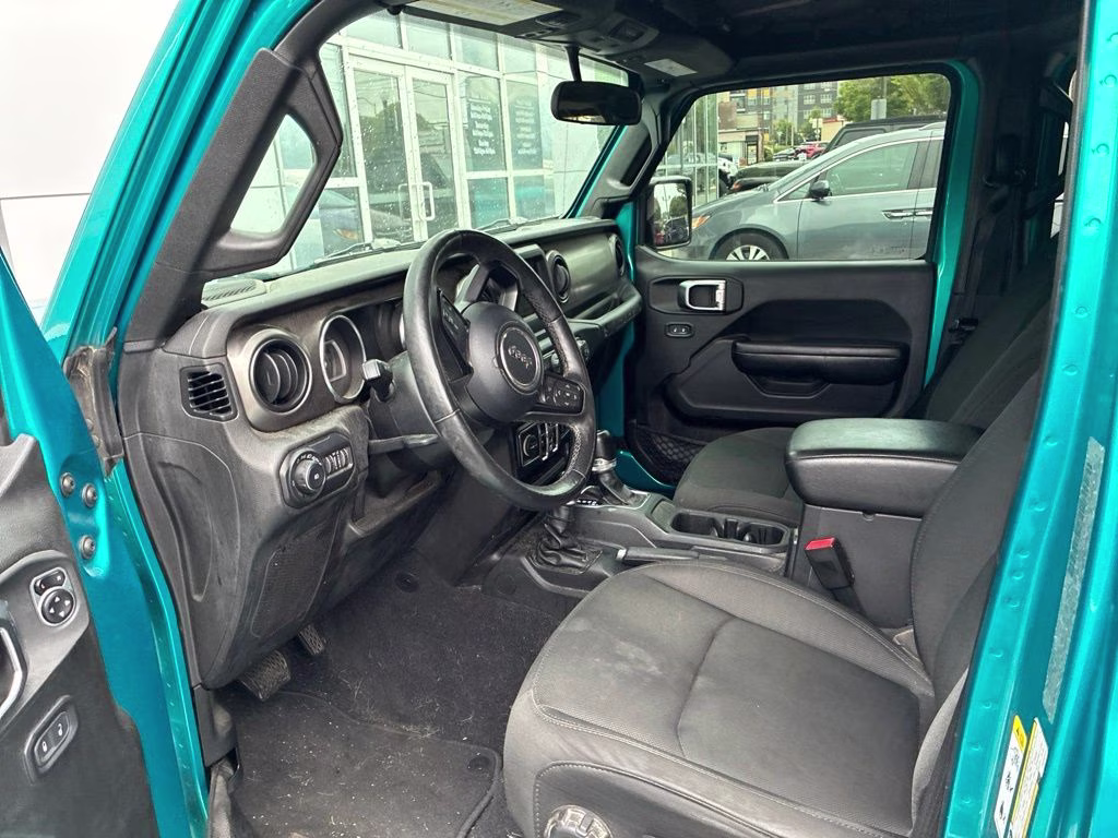 2019 Bikini Pearlcoat Jeep Wrangler Unlimited Sport S 4X4 SUV