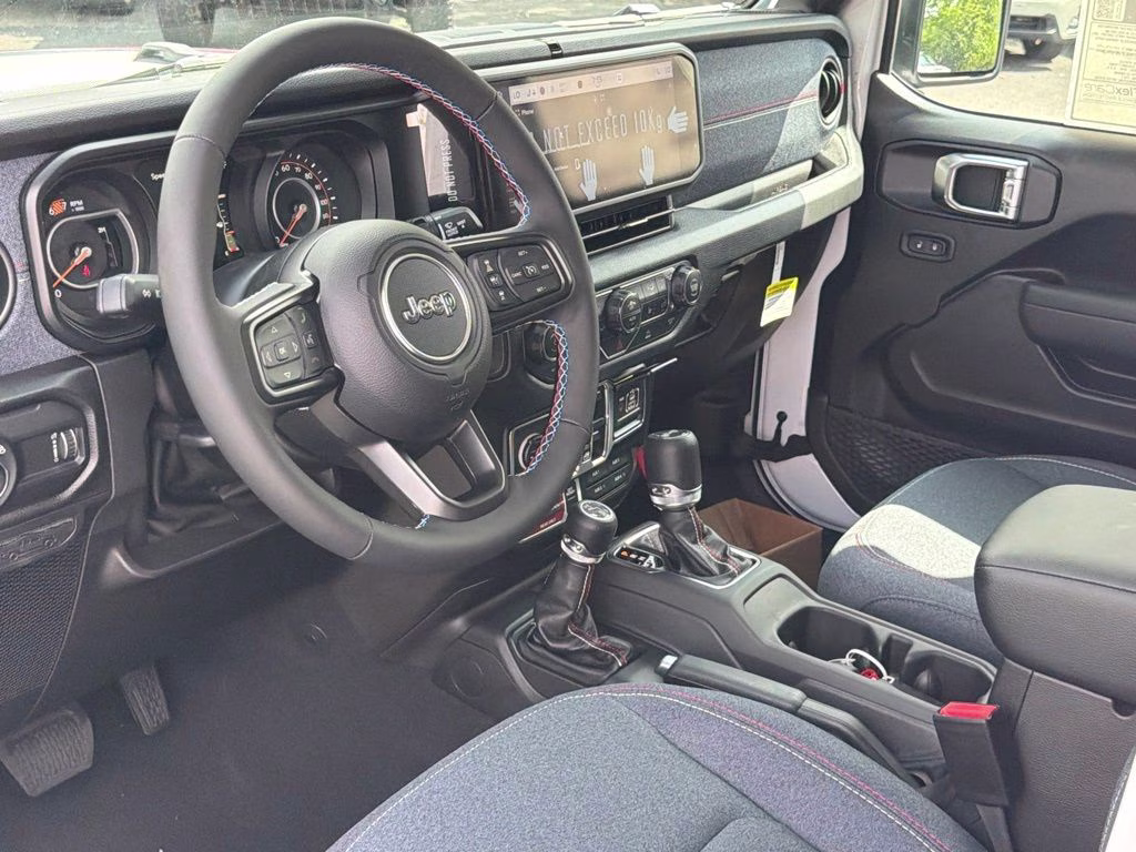 2026 Bright White Clearcoat Jeep Wrangler 4X4 SUV