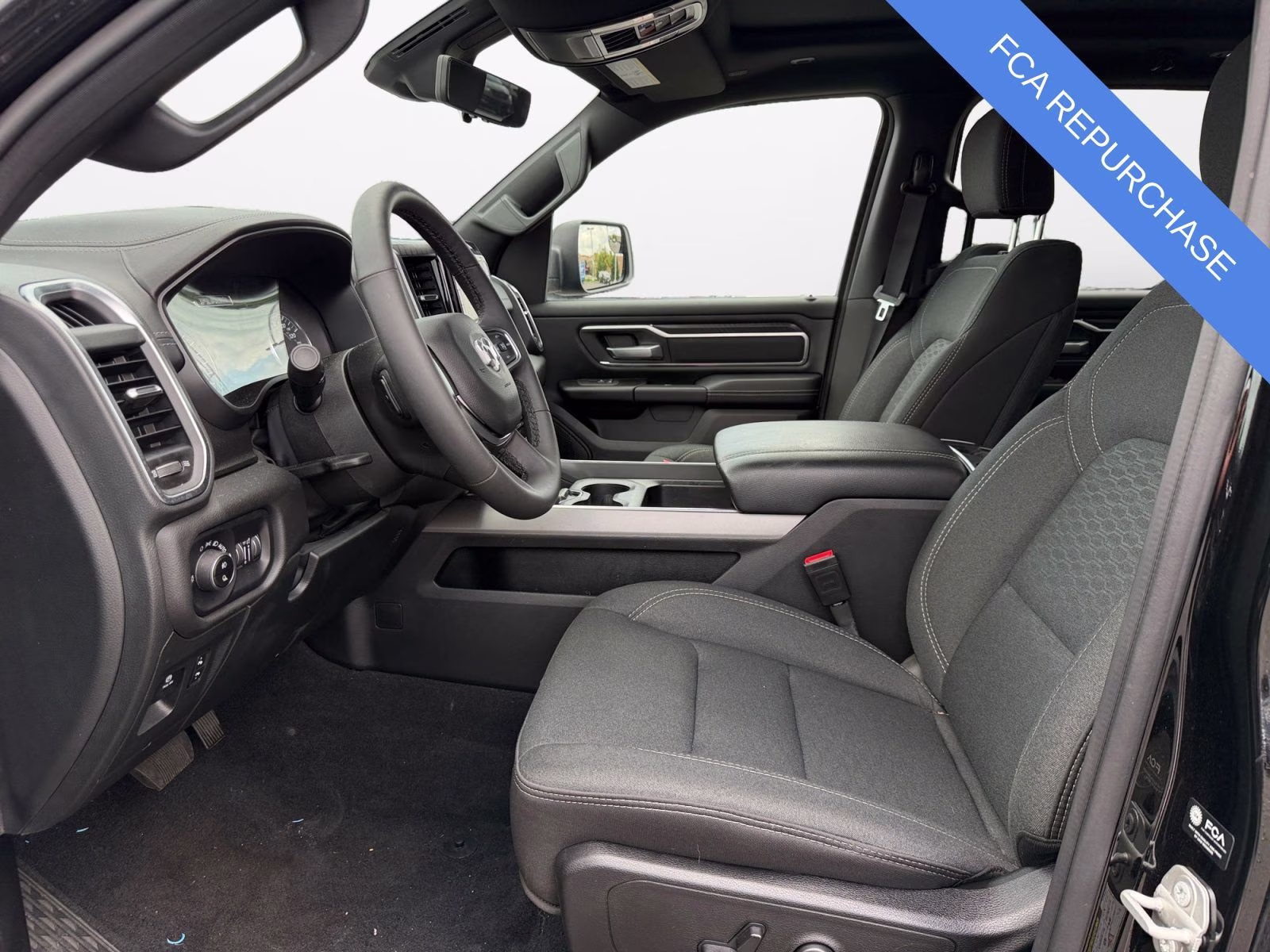 2025 Diamond Black Crystal Pearlcoat Ram 1500 Big Horn/Lone Star 4X4 Truck