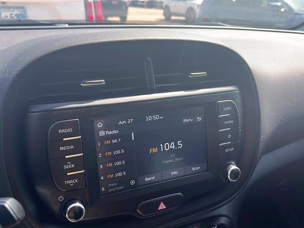 2020 Sparkling Silver Kia Soul LX FWD Hatchback
