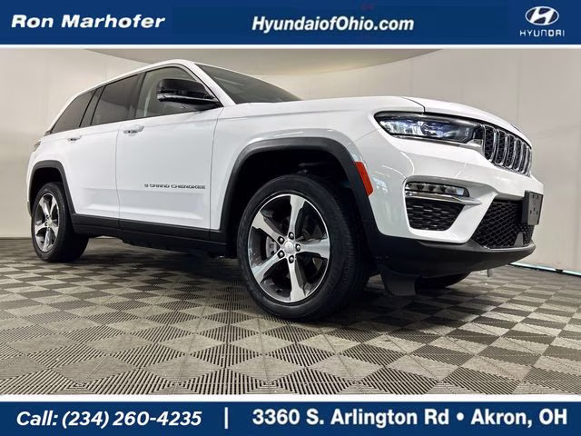2023 Bright White Clearcoat Jeep Grand Cherokee 4xe 4X4 SUV