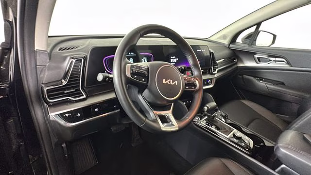 2025 Ebony Black Kia Sportage EX FWD SUV