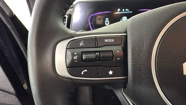 2025 Ebony Black Kia Sportage EX FWD SUV