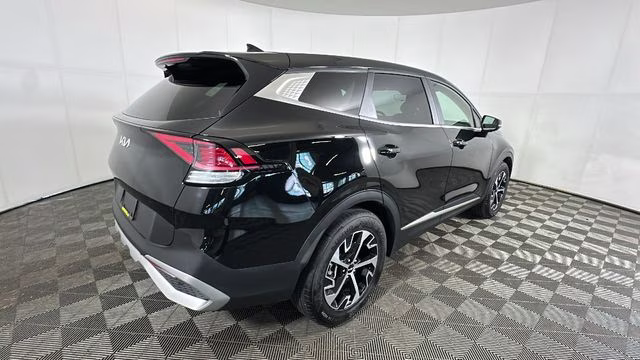 2025 Ebony Black Kia Sportage EX FWD SUV