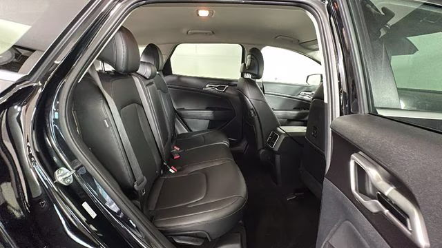 2025 Ebony Black Kia Sportage EX FWD SUV